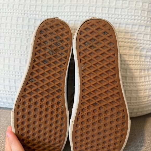 Vans Old Skool Black With White Stripe Men’s Size 7.5 Womens Size 9 off the wall - Picture 14 of 14